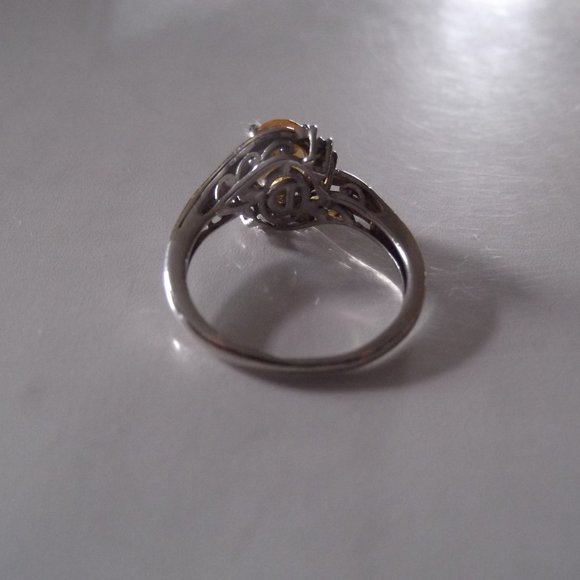 Beautiful 10k and 925 Oval Citrine Ring - Picture 6 of 11